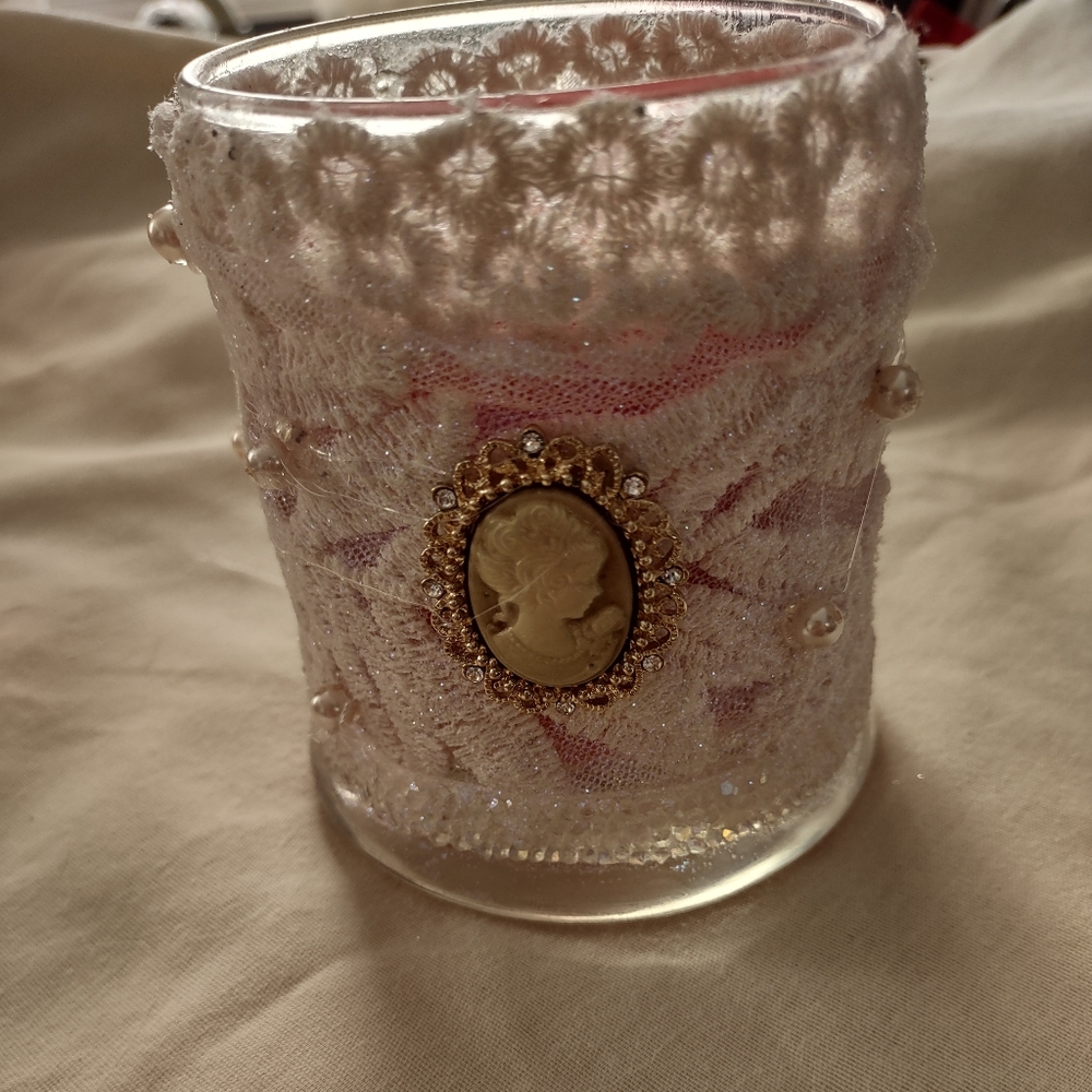 Blingy candle holder with scented candle.